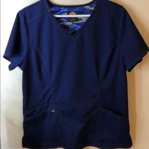 Dickies scrub top